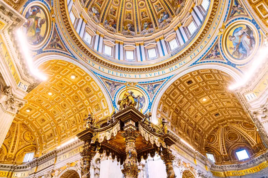Gruppo guidato alla Basilica di San Pietro incluso nel tour dei Musei Vaticani